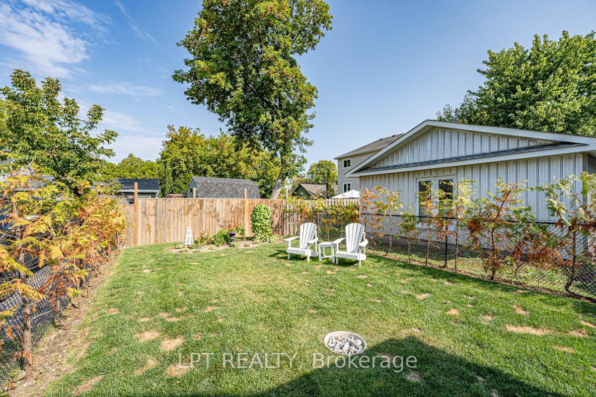 Photo 34 of 944 Lake Drive E, Georgina, Sutton & Jackson's Point — HOMEH
