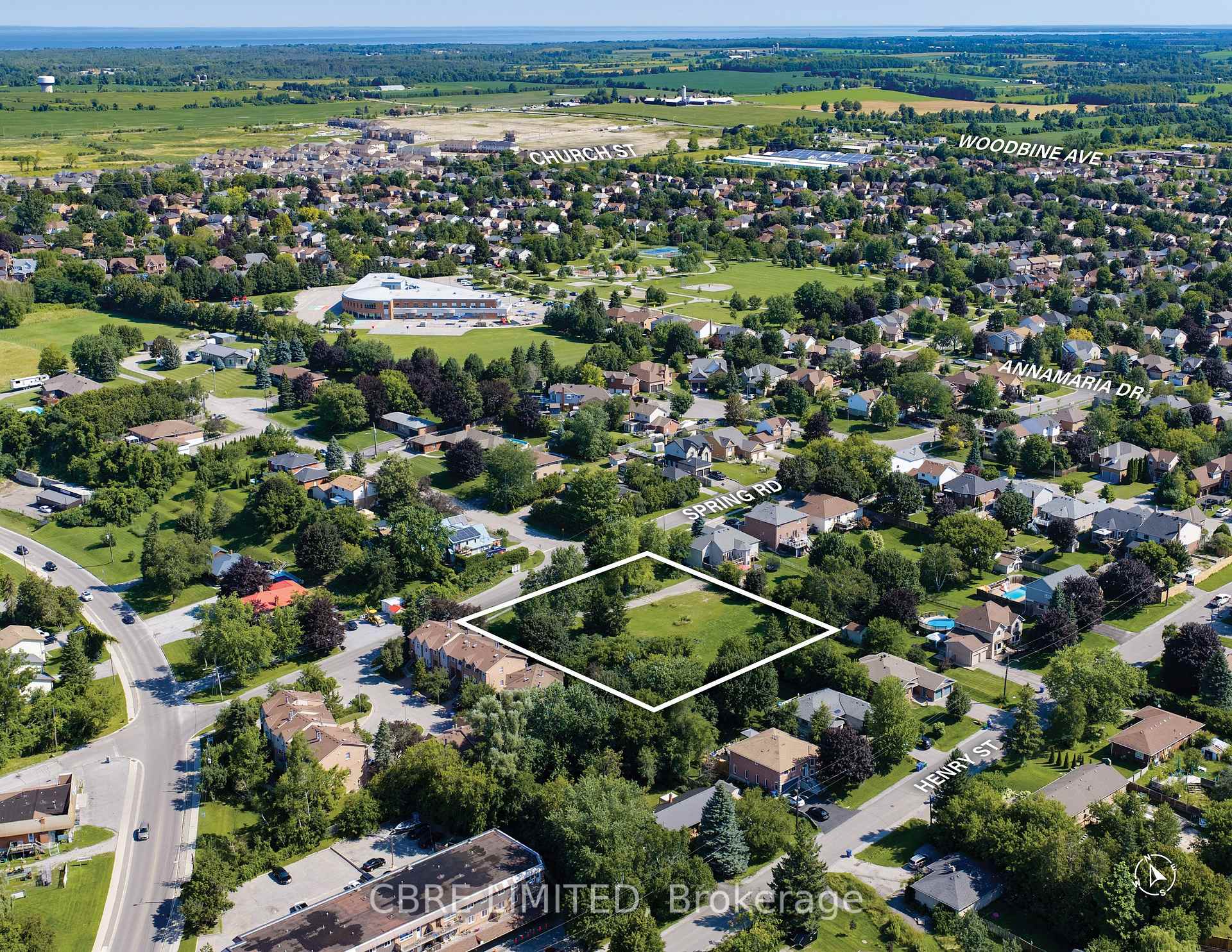 Photo 3 of 117 Spring Road, Georgina, Keswick North — HOMEH