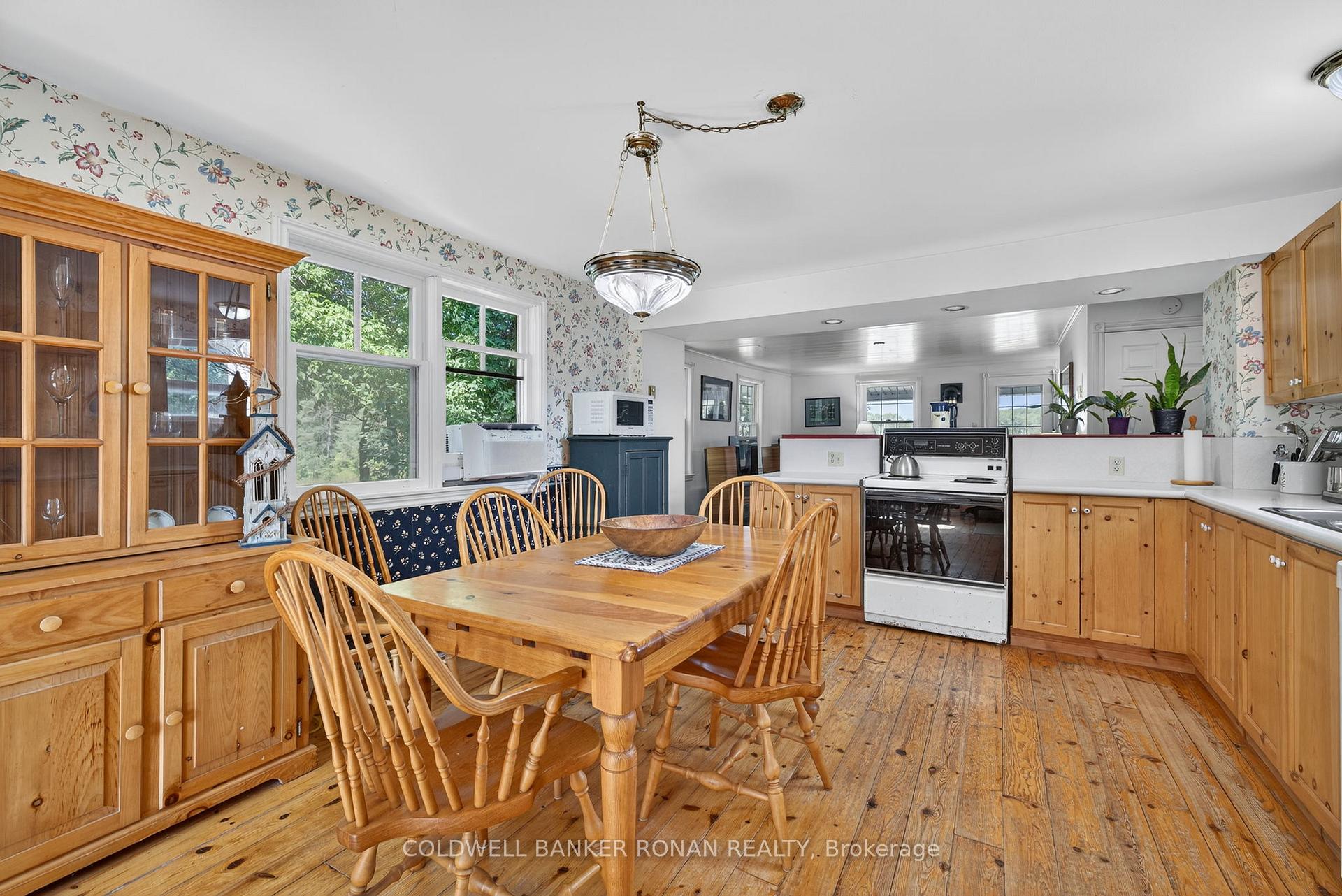 Photo 18 of 1604 Concession Rd 8, Adjala-Tosorontio, Rural Adjala-Tosorontio — HOMEH