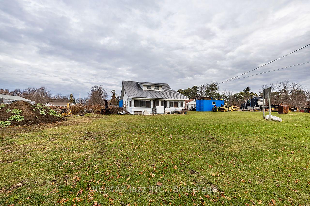 Photo 17 of 140 Victoria Street, Brock, Beaverton — HOMEH