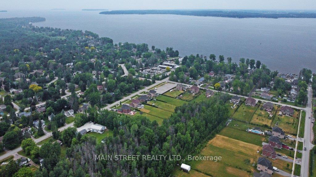 Photo 6 of 280 Bells Lane, Innisfil, Gilford — HOMEH