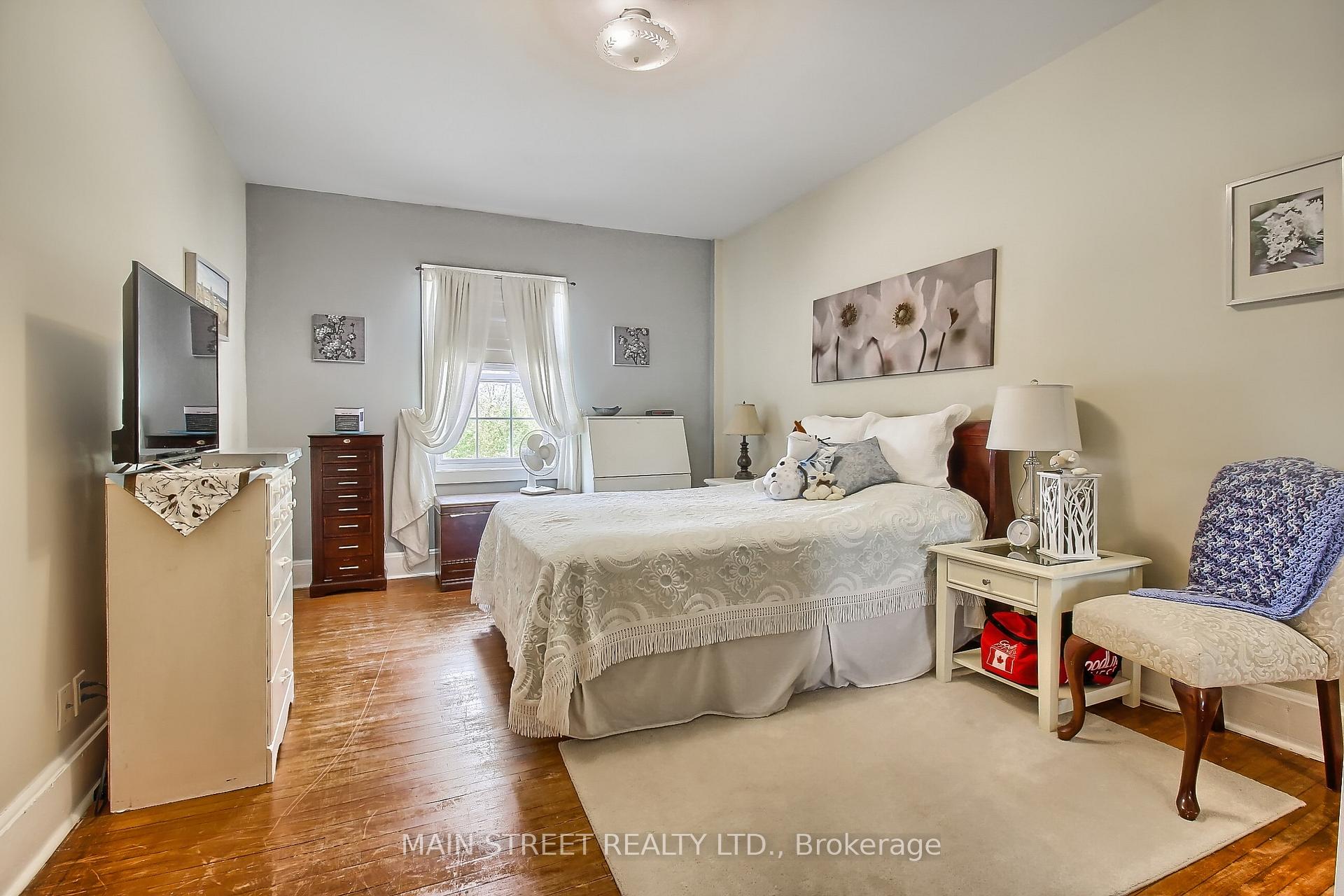 Photo 32 of 280 Bells Lane, Innisfil, Gilford — HOMEH