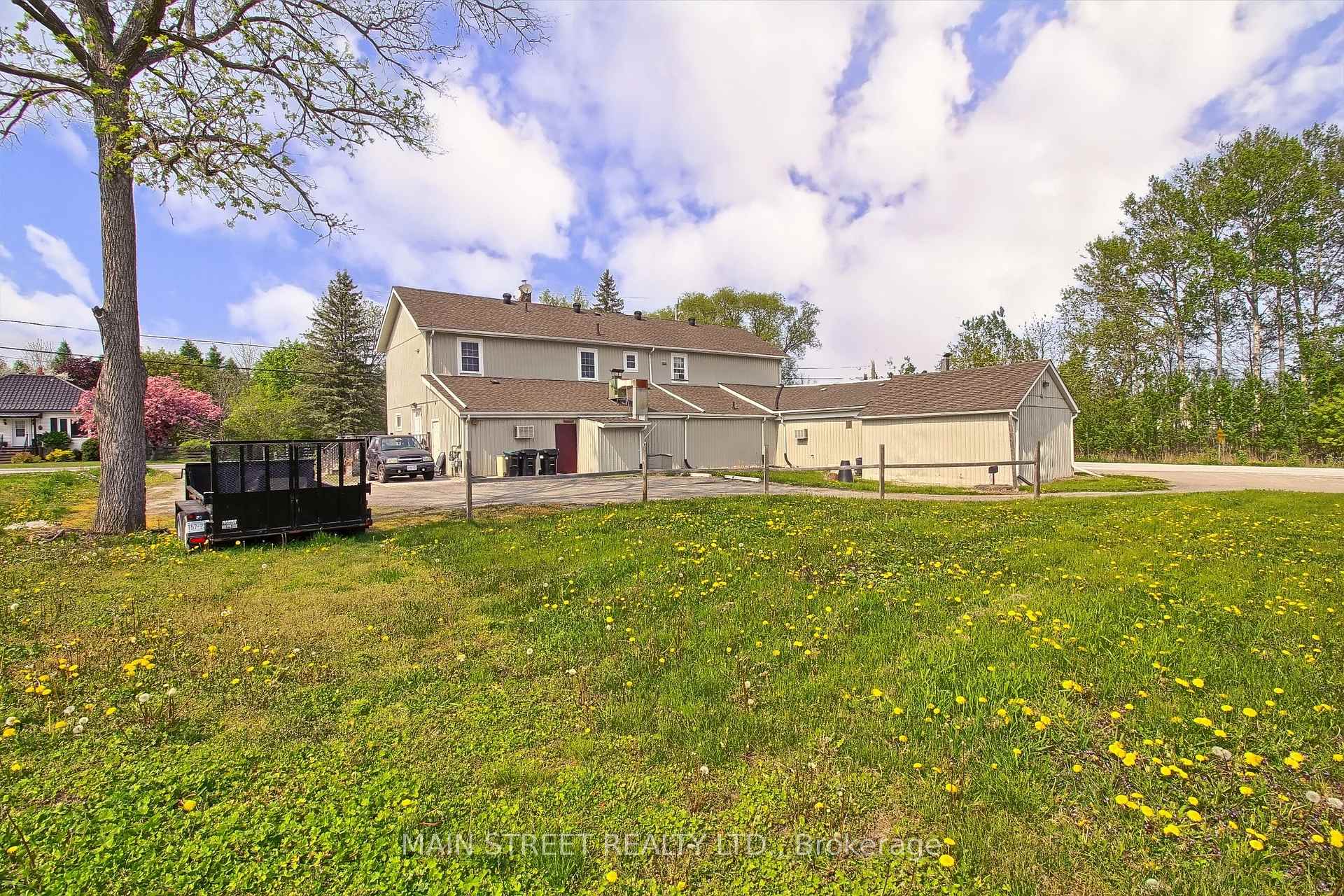 Photo 48 of 280 Bells Lane, Innisfil, Gilford — HOMEH