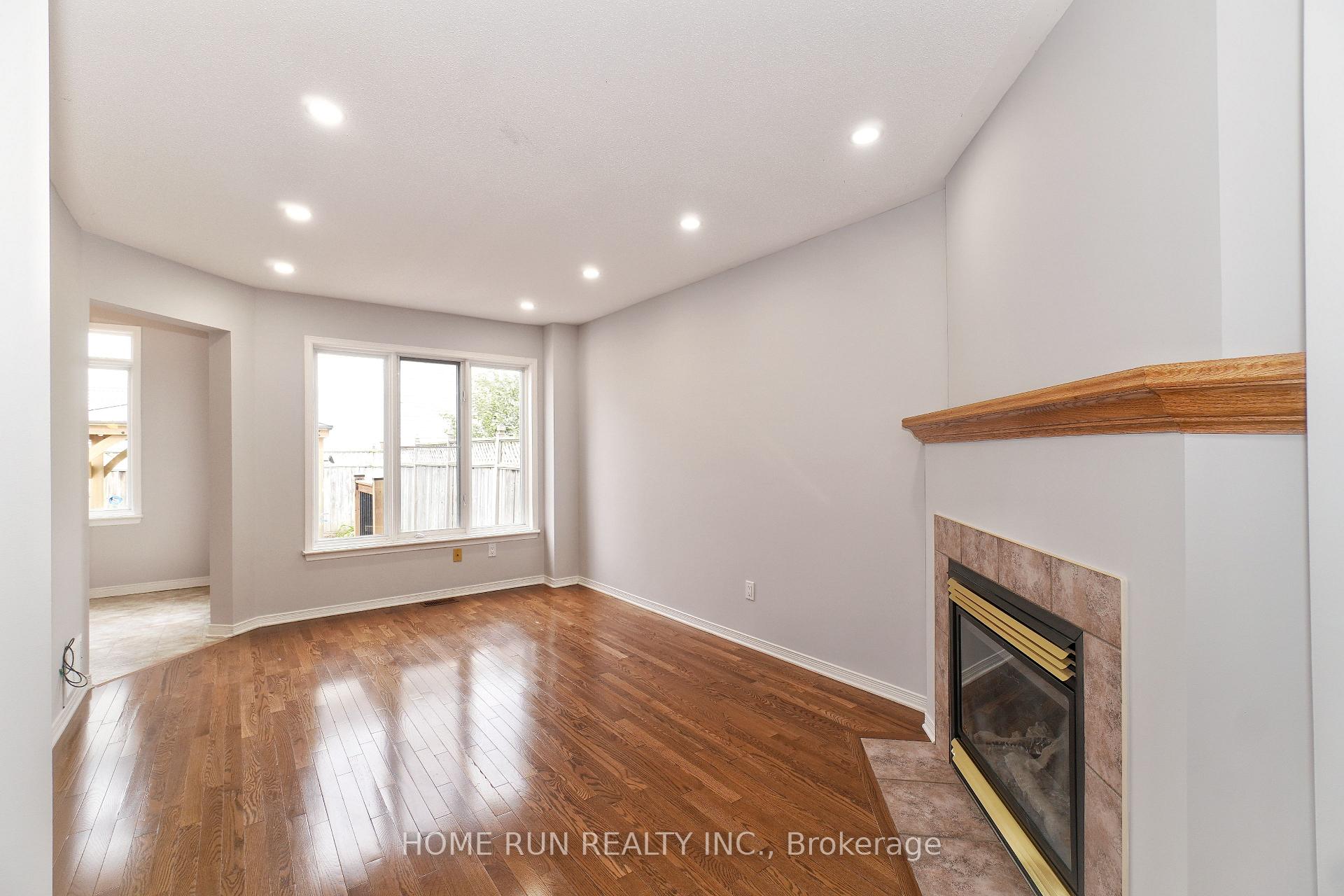Photo 8 of 85 Palmadeo Drive, Ottawa, Barrhaven - Longfields — HOMEH