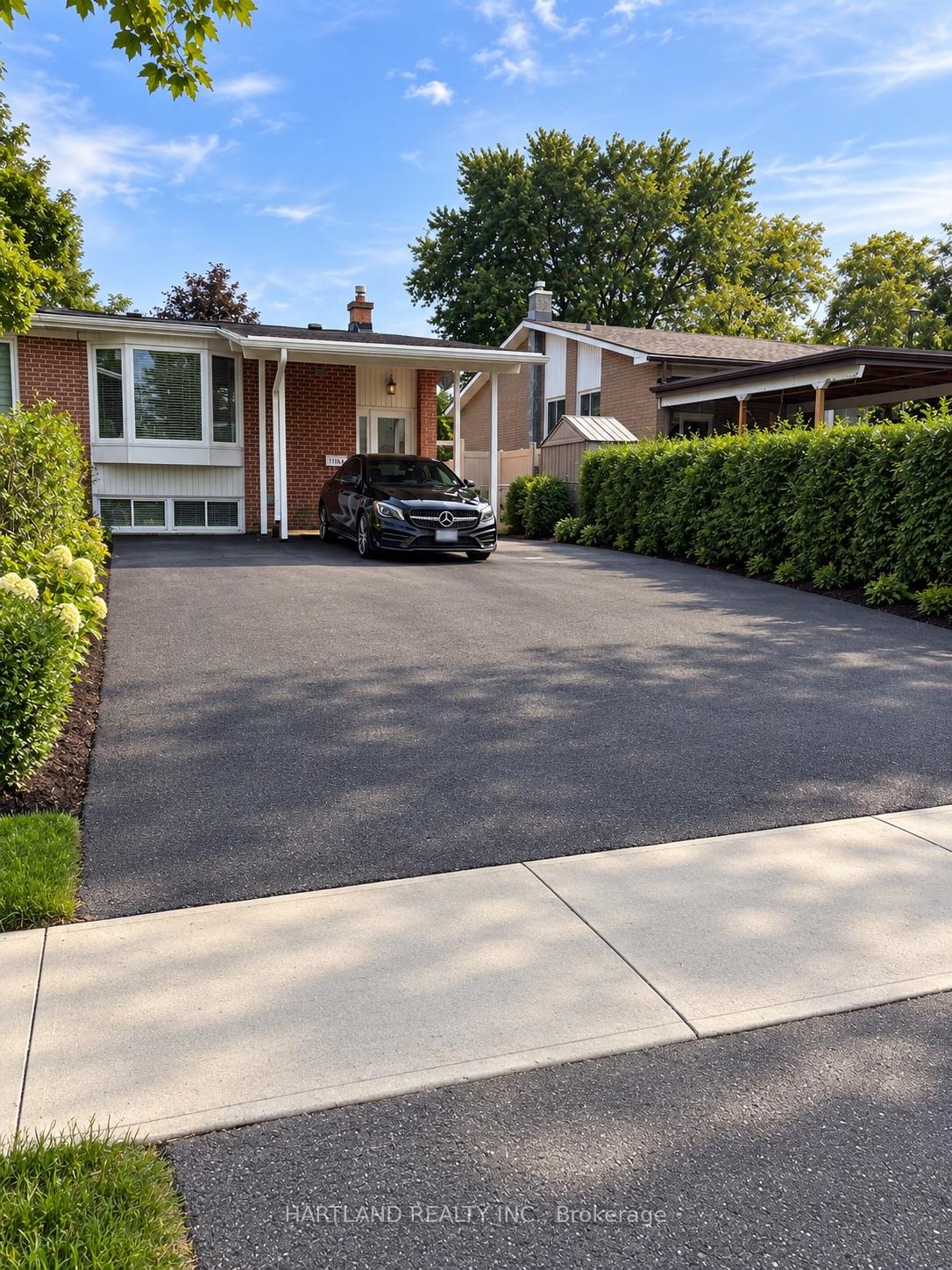 Photo 1 of 1841 Sandgate Crescent, Mississauga, Clarkson — HOMEH