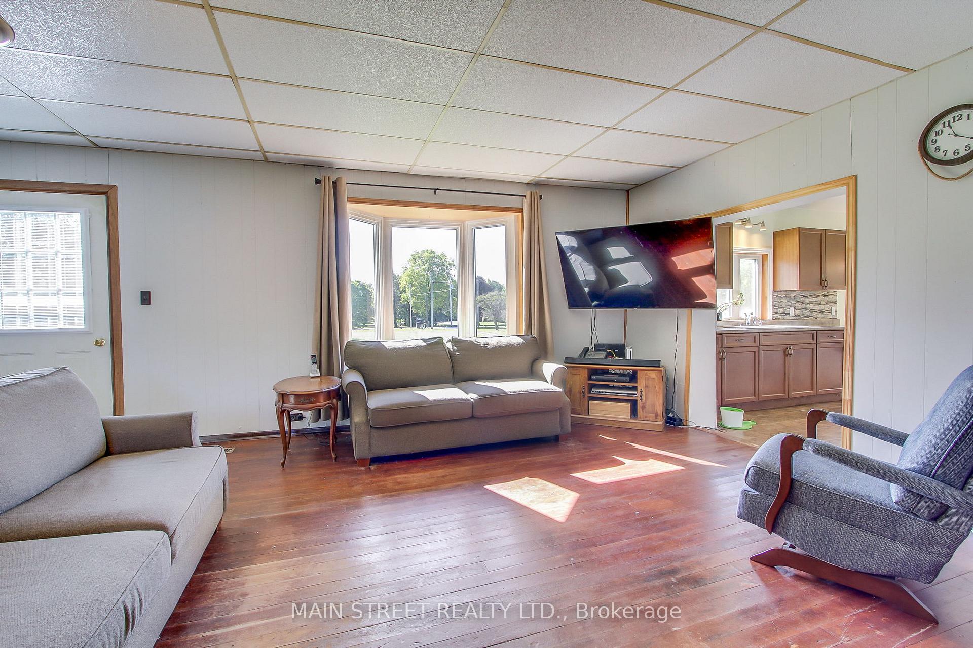 Photo 4 of 5984 3rd Line, New Tecumseth, Rural New Tecumseth — HOMEH