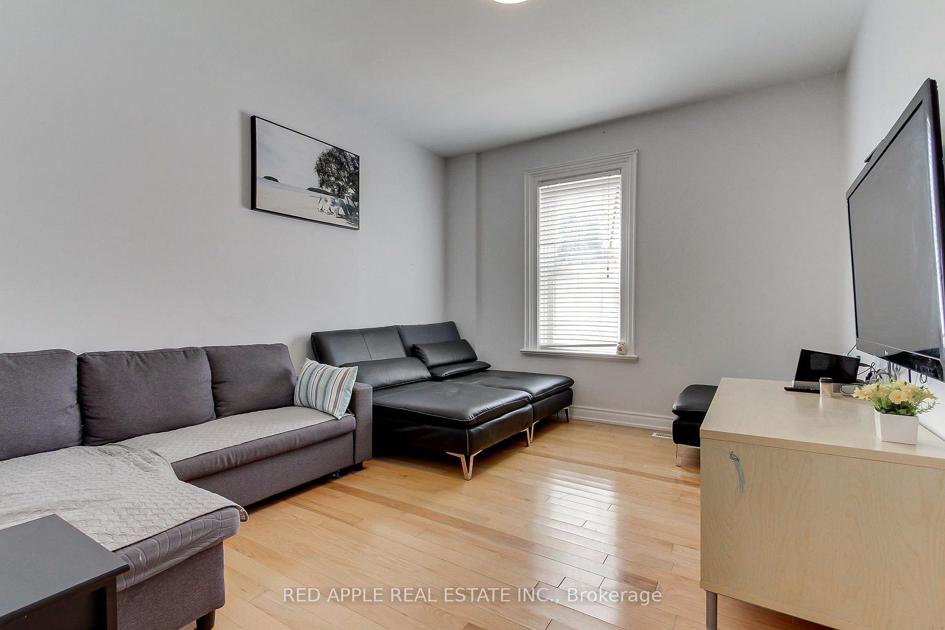 Photo 11 of B1595 48 Highway E, Brock, Rural Brock — HOMEH