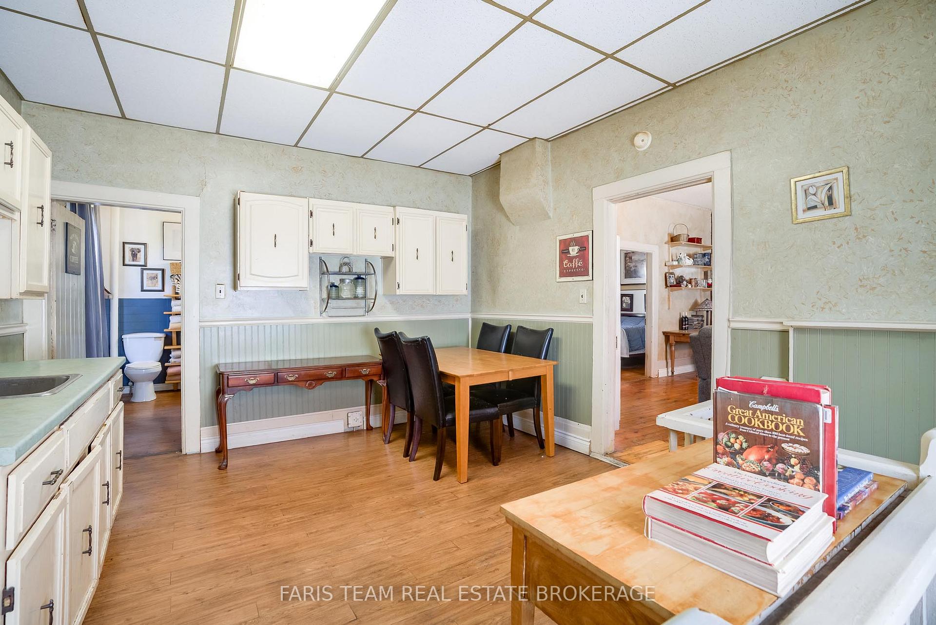 Photo 15 of 236 Barrie Street, Essa, Thornton — HOMEH