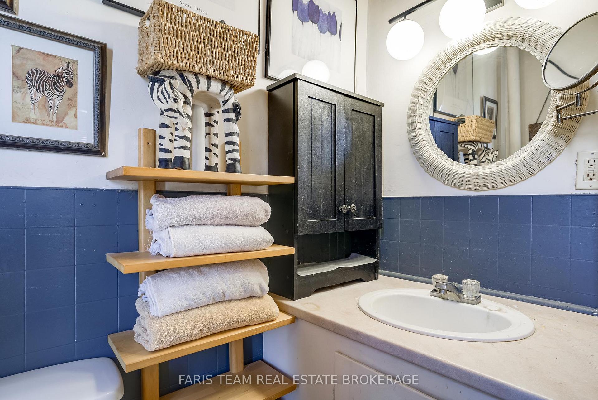 Photo 25 of 236 Barrie Street, Essa, Thornton — HOMEH