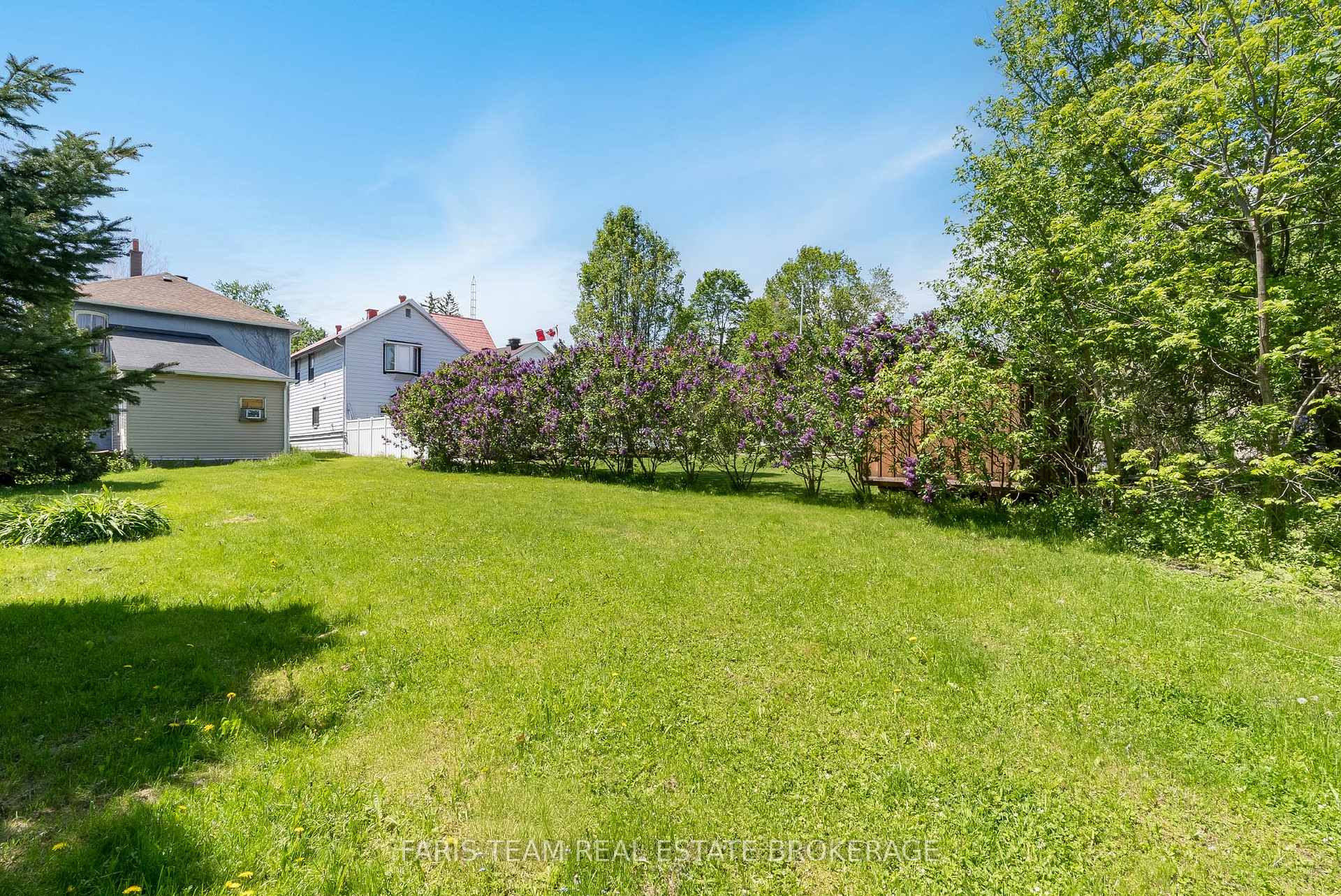 Photo 40 of 236 Barrie Street, Essa, Thornton — HOMEH