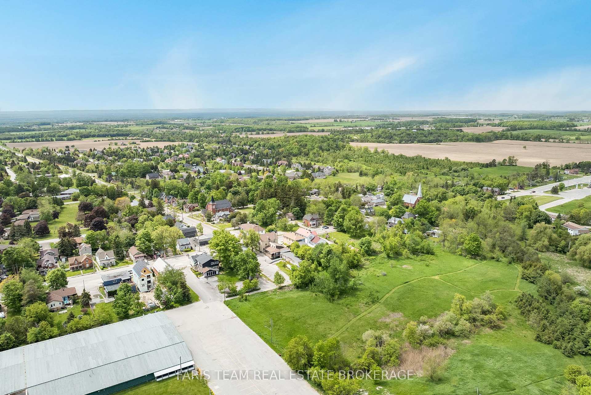 Photo 45 of 236 Barrie Street, Essa, Thornton — HOMEH