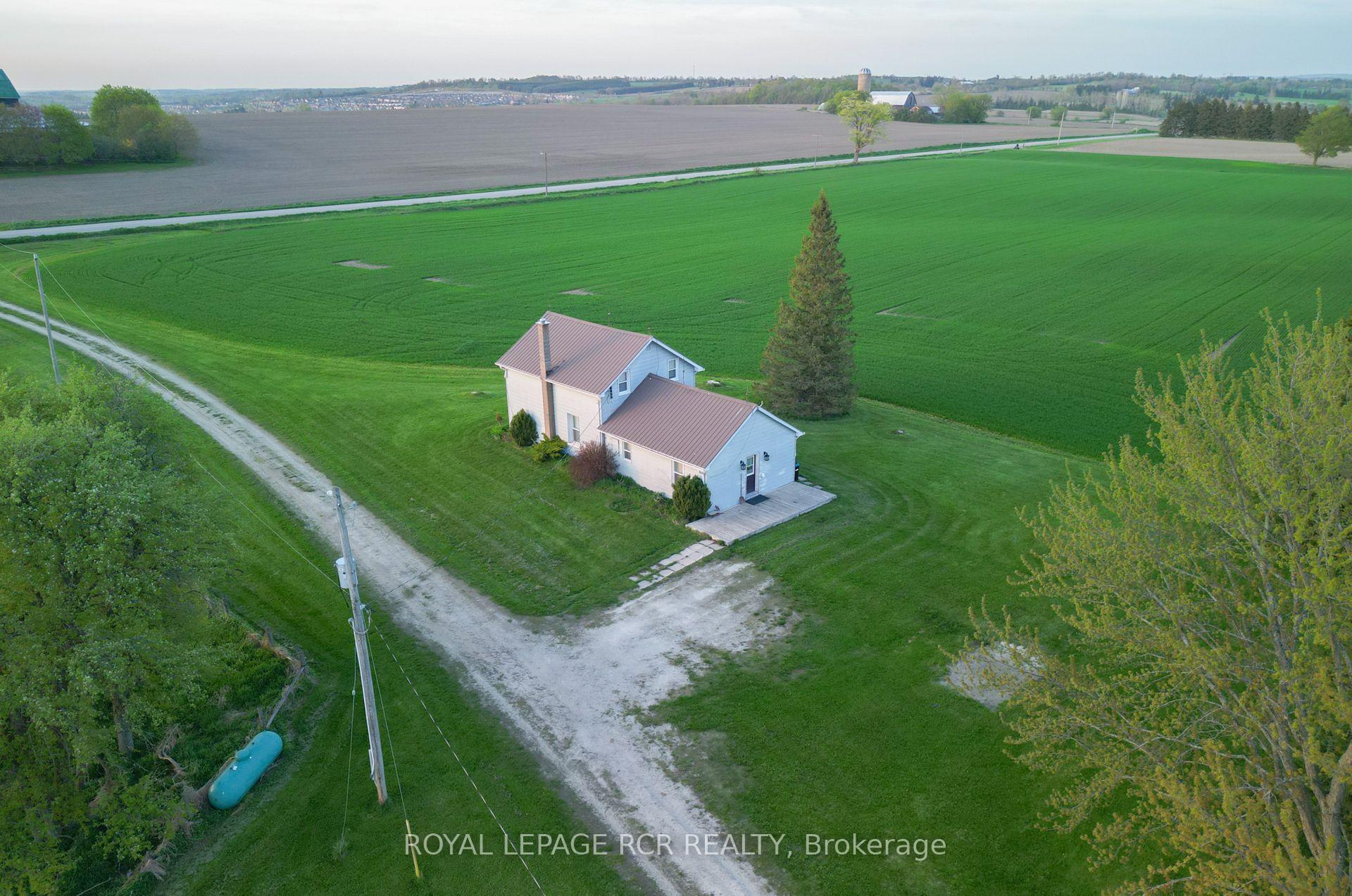 Photo 4 of 6049 13th Line, New Tecumseth, Rural New Tecumseth — HOMEH