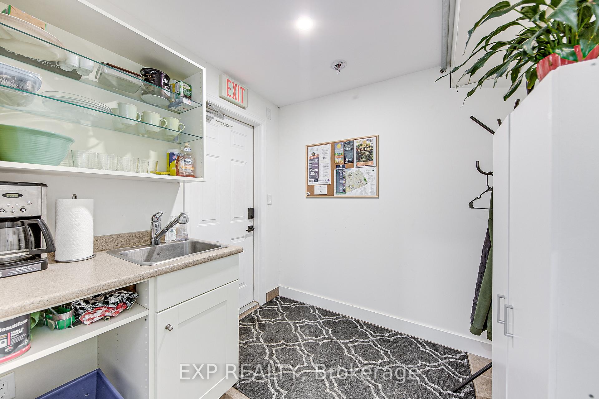 Photo 22 of 2 Francis Street E, Clearview, Creemore — HOMEH