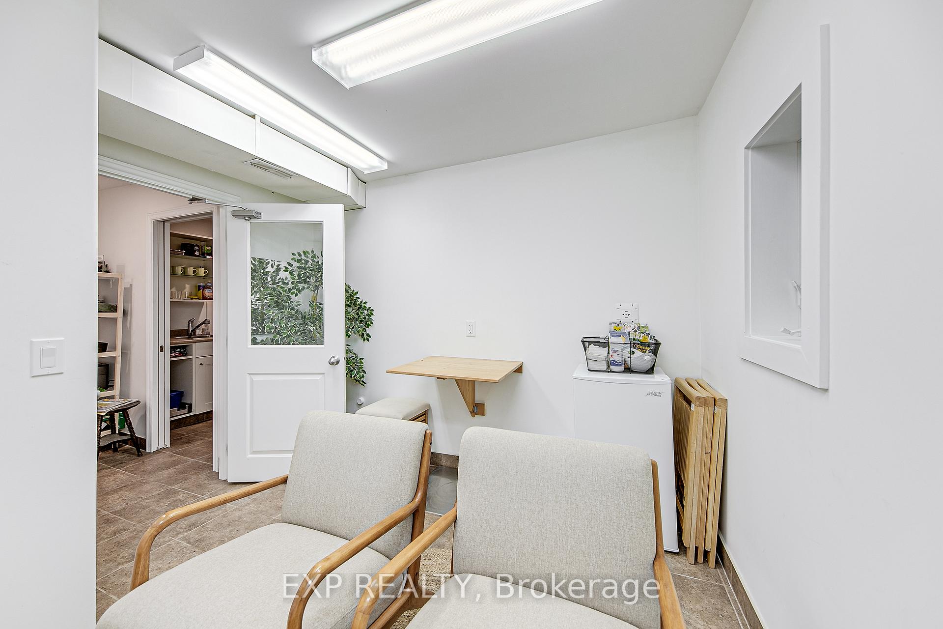 Photo 25 of 2 Francis Street E, Clearview, Creemore — HOMEH