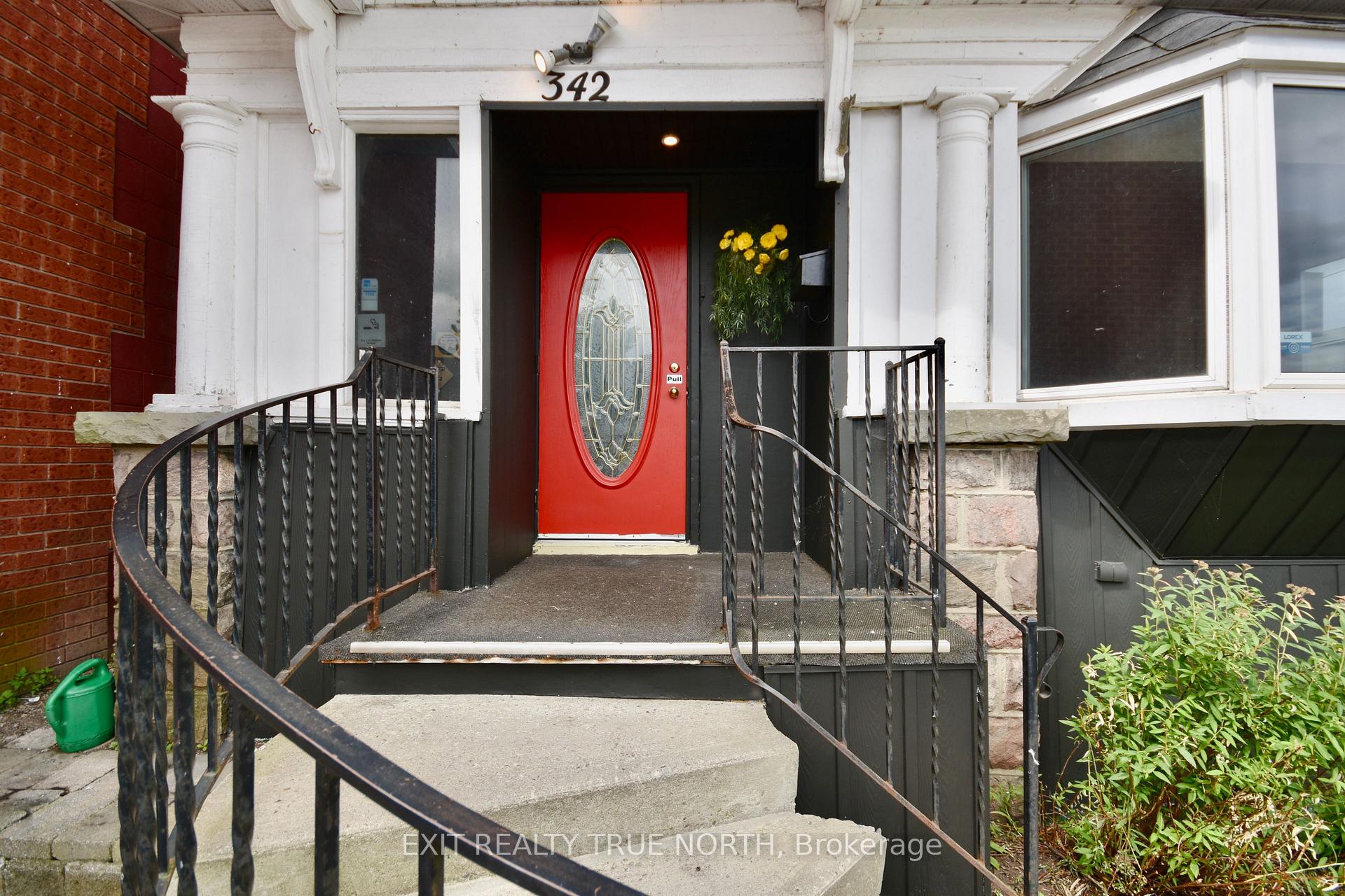 Photo 5 of 342 King Street, Midland — HOMEH