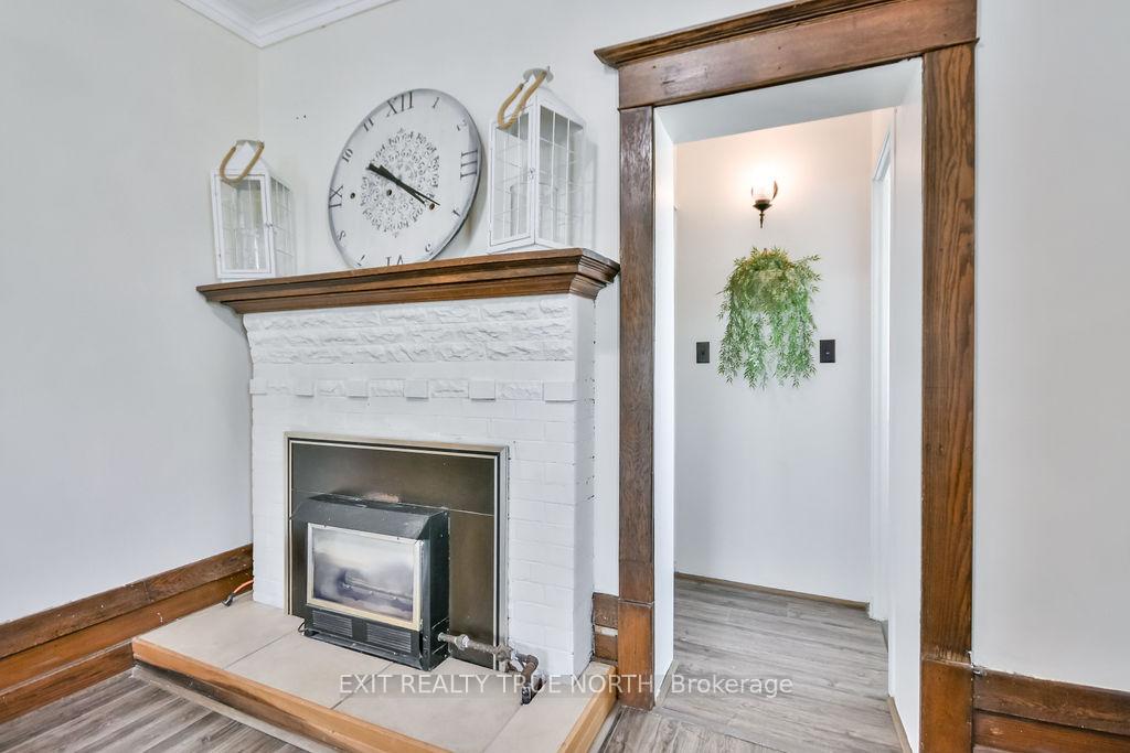 Photo 12 of 342 King Street, Midland — HOMEH