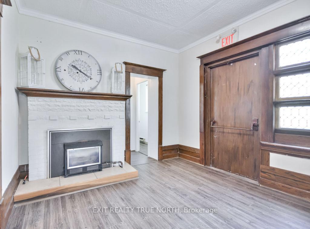 Photo 15 of 342 King Street, Midland — HOMEH