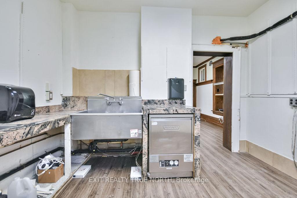 Photo 19 of 342 King Street, Midland — HOMEH