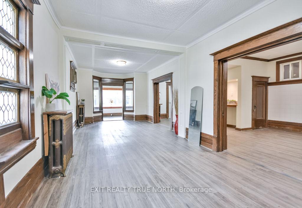 Photo 21 of 342 King Street, Midland — HOMEH
