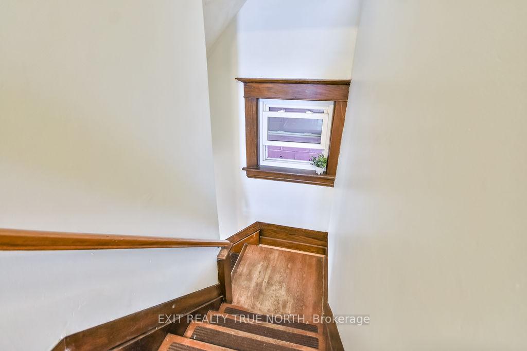 Photo 32 of 342 King Street, Midland — HOMEH