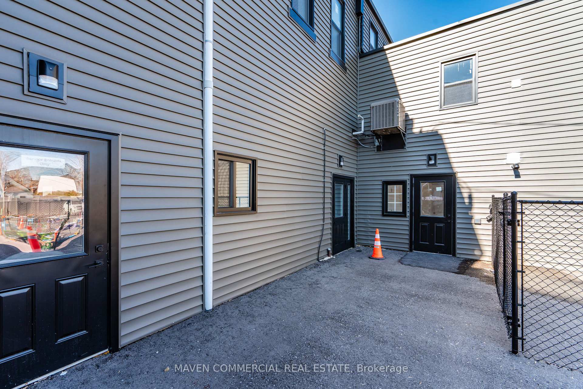 Photo 39 of 9 Queen Street W, Springwater, Elmvale — HOMEH