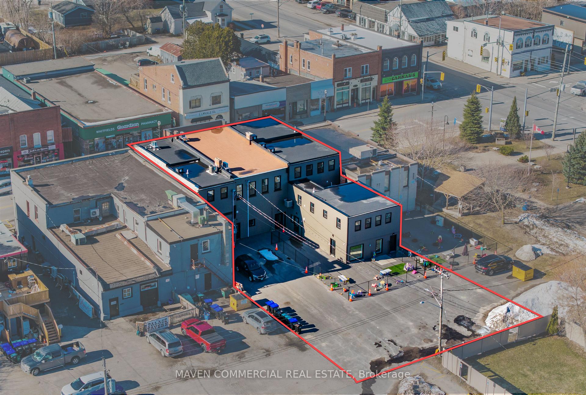 Photo 42 of 9 Queen Street W, Springwater, Elmvale — HOMEH