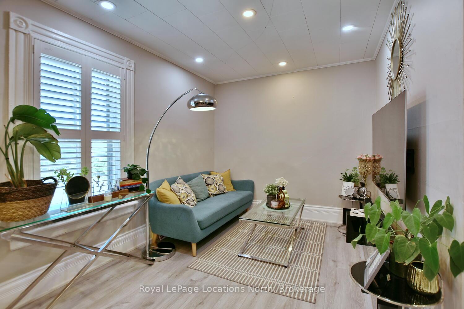 Photo 16 of 256 Ontario Street, Collingwood — HOMEH