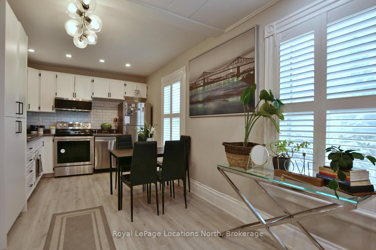 Photo 18 of 256 Ontario Street, Collingwood — HOMEH
