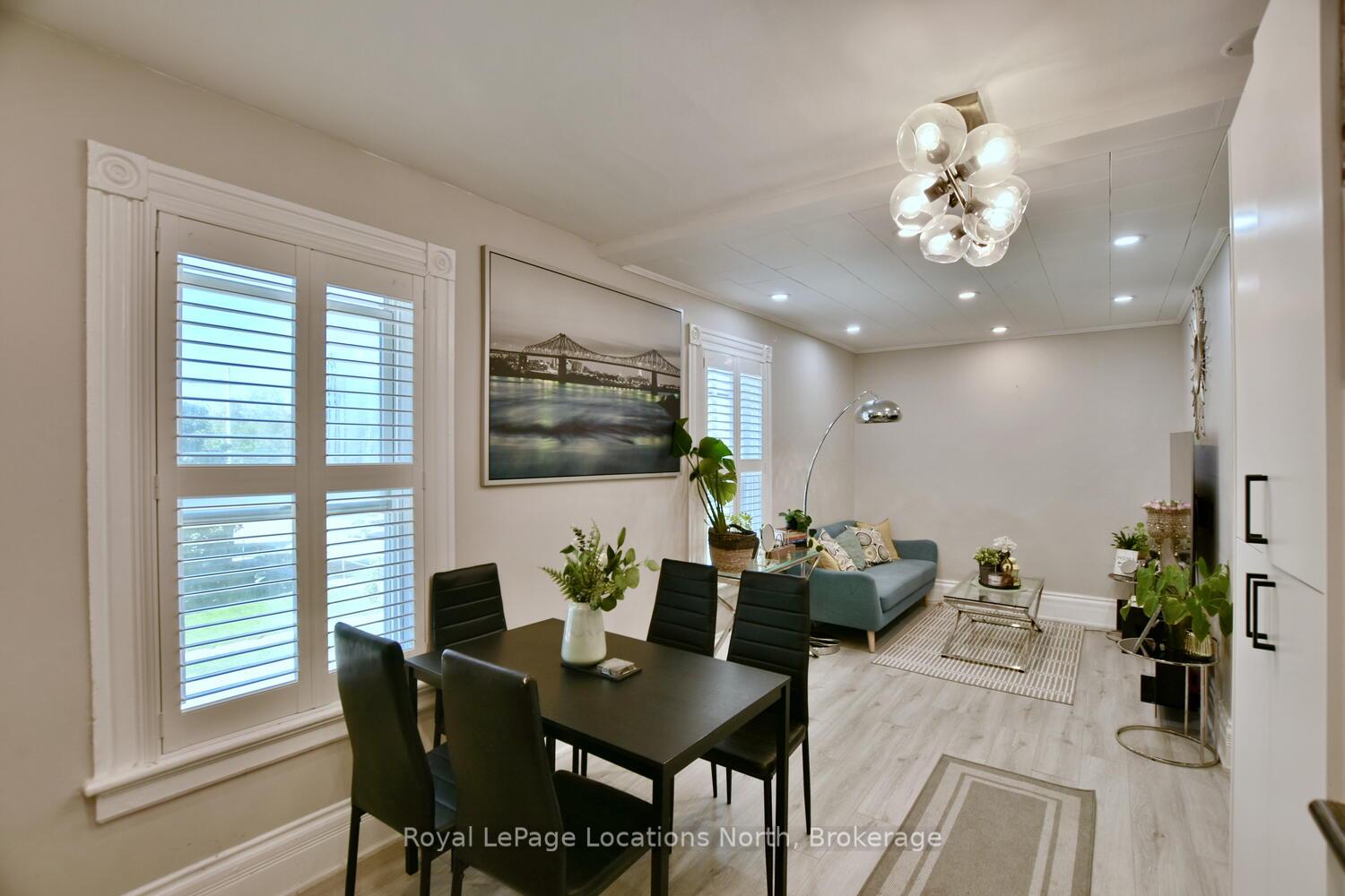 Photo 20 of 256 Ontario Street, Collingwood — HOMEH