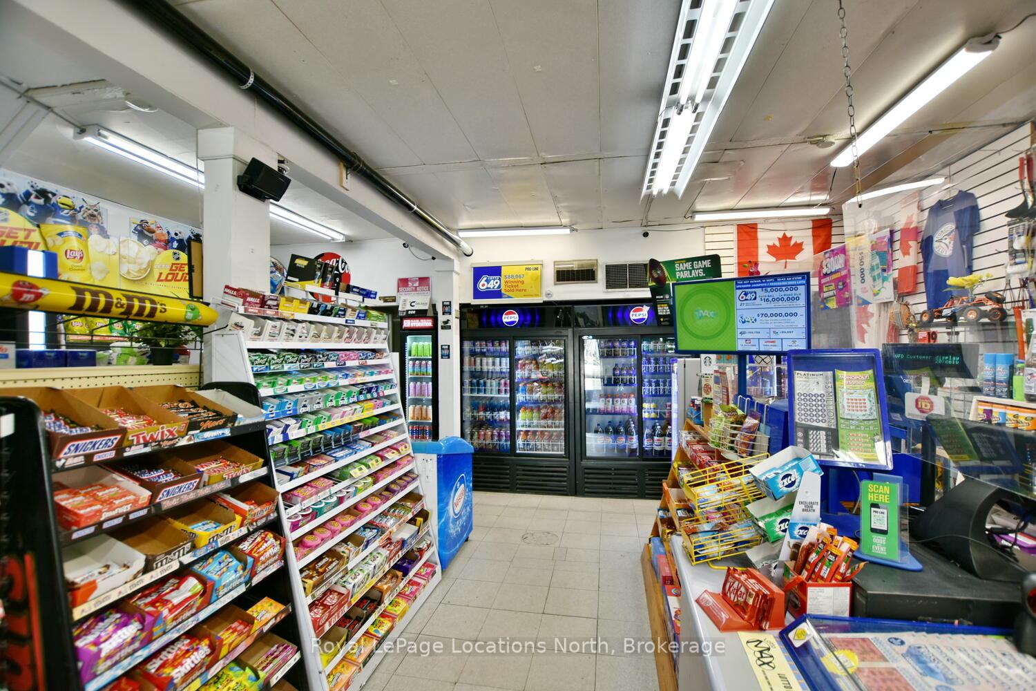 Photo 36 of 256 Ontario Street, Collingwood — HOMEH