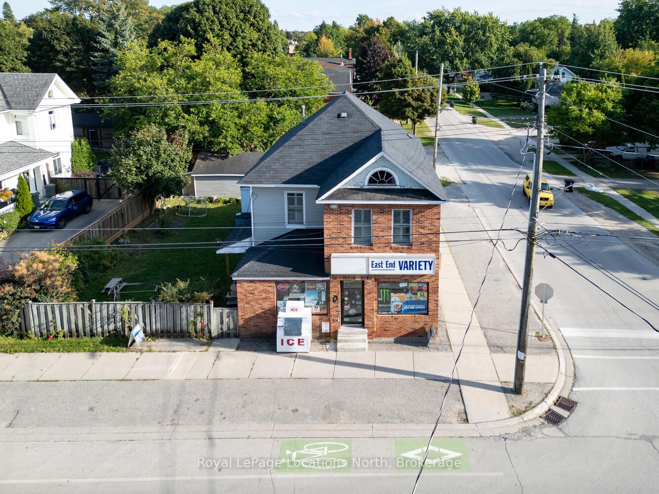 Photo 48 of 256 Ontario Street, Collingwood — HOMEH