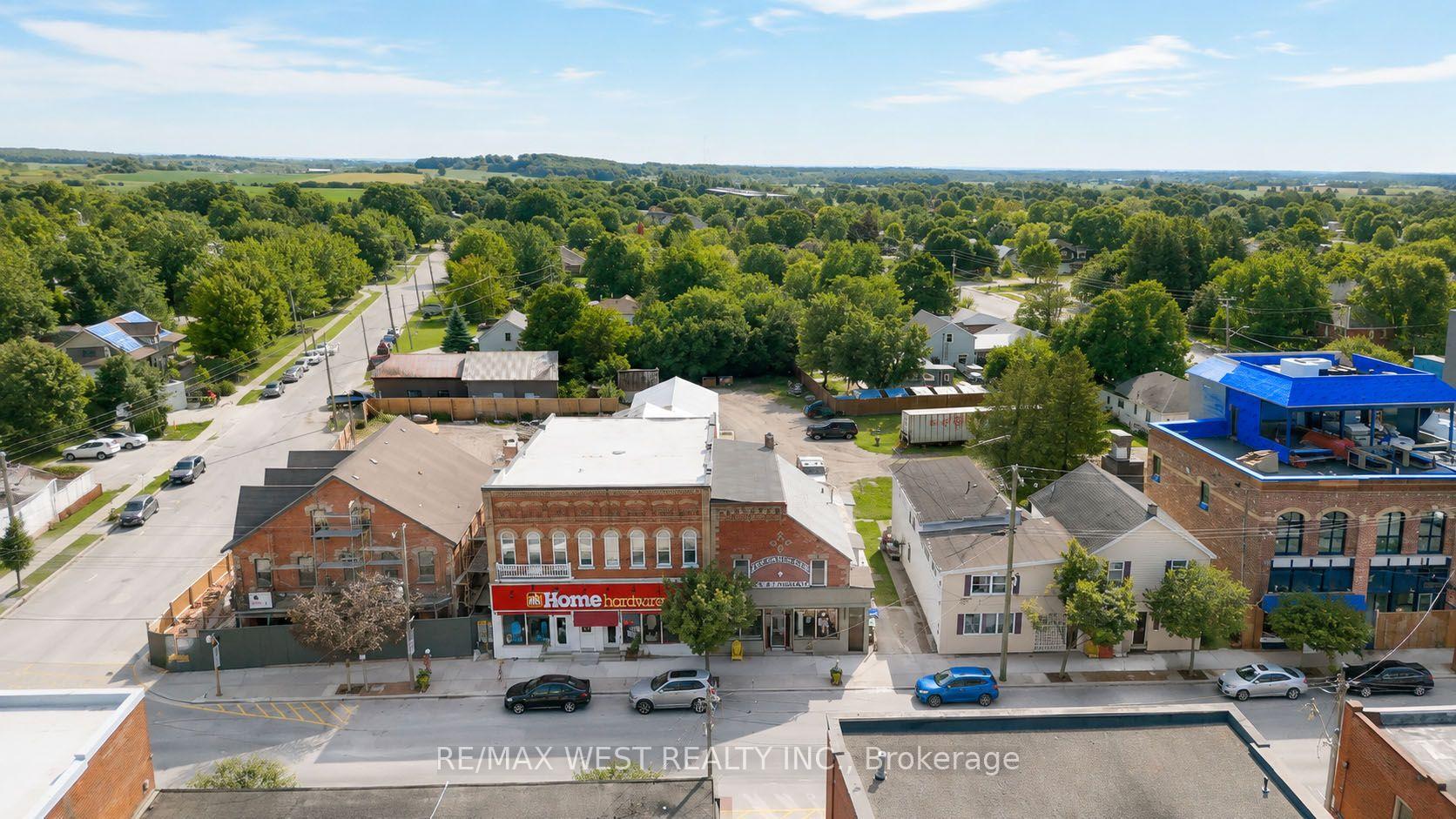 Photo 4 of Unit 149, 151 Mill Street, Clearview, Creemore — HOMEH