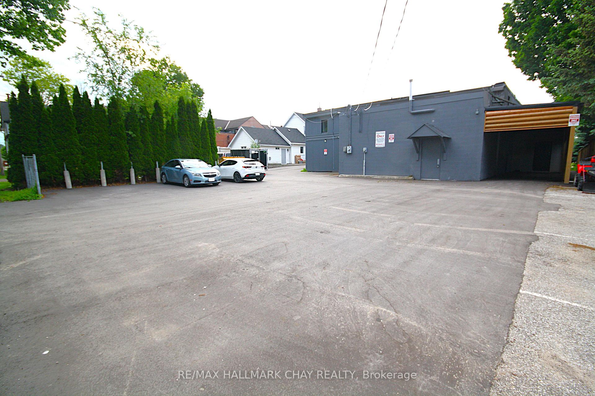 Photo 4 of 58 Queen St Street W, Springwater, Elmvale — HOMEH