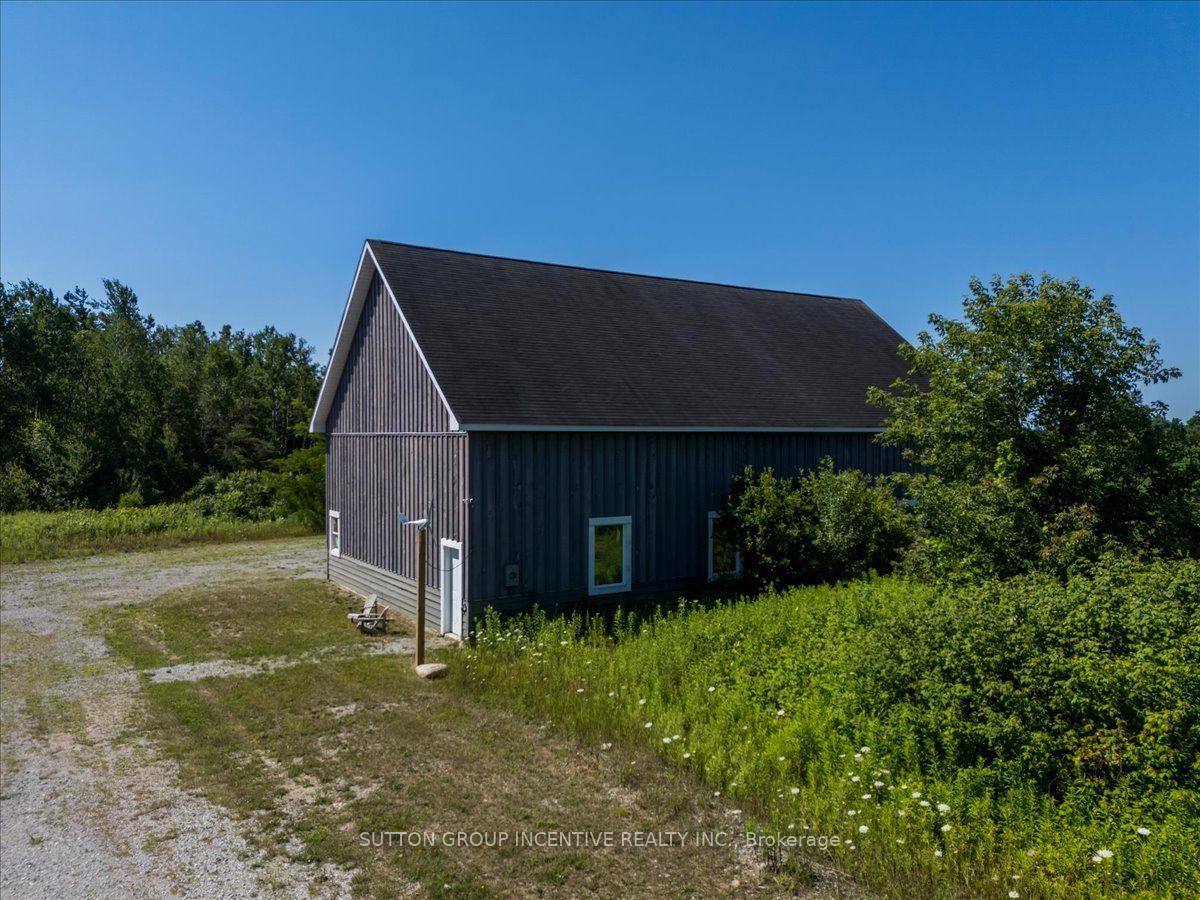 Photo 2 of 209 15/16 Sideroad E, Oro-Medonte, Rural Oro-Medonte — HOMEH
