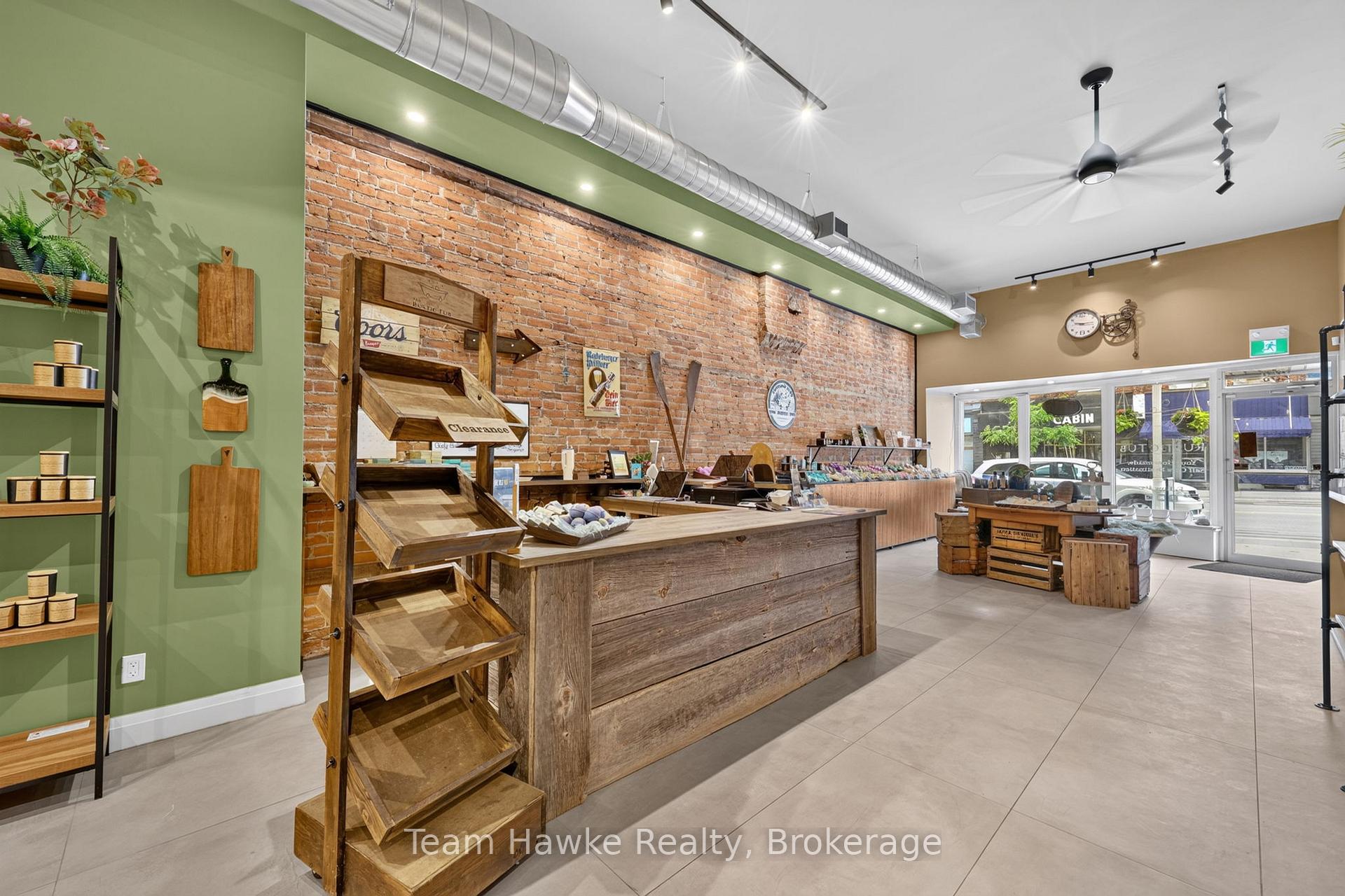 Photo 15 of 258 King Street, Midland — HOMEH