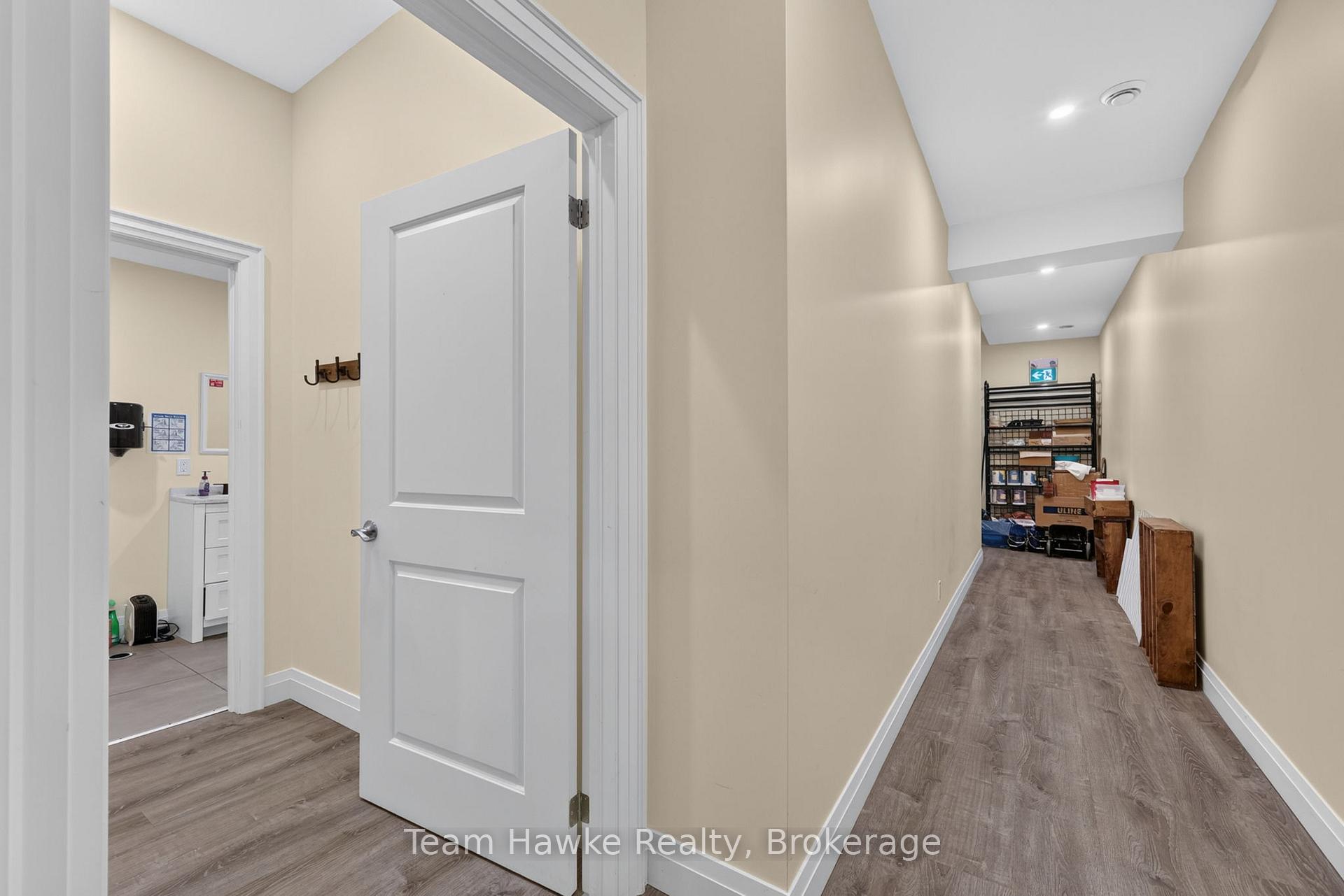 Photo 20 of 258 King Street, Midland — HOMEH
