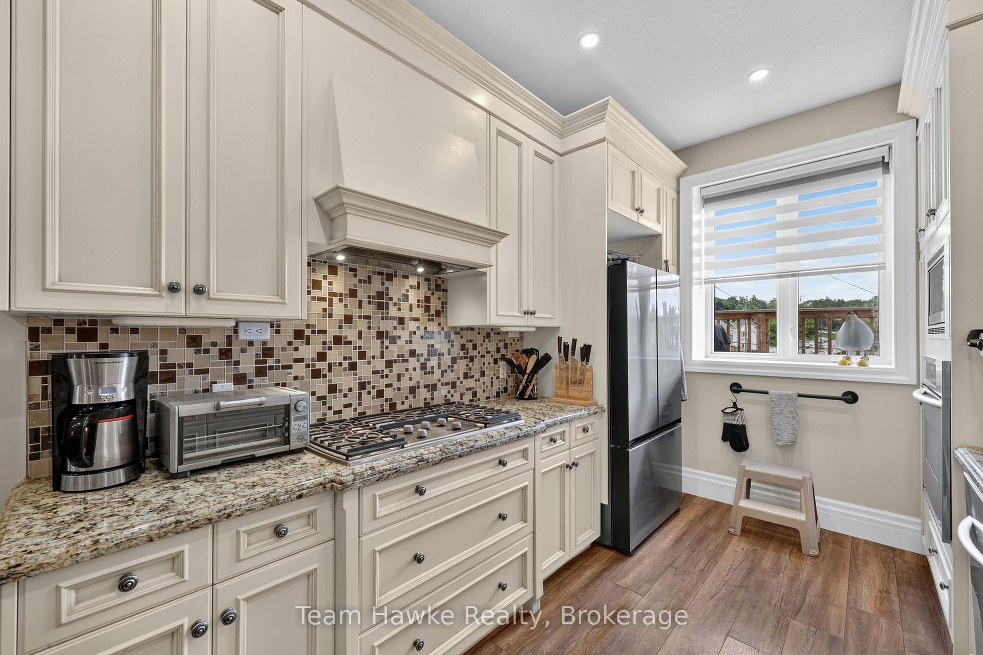 Photo 29 of 258 King Street, Midland — HOMEH