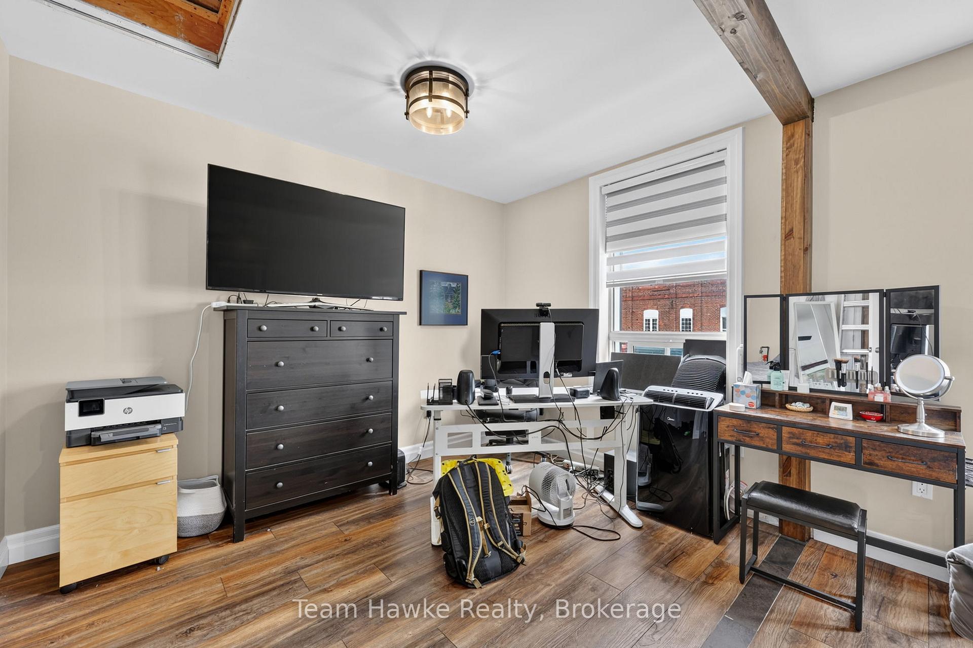 Photo 34 of 258 King Street, Midland — HOMEH