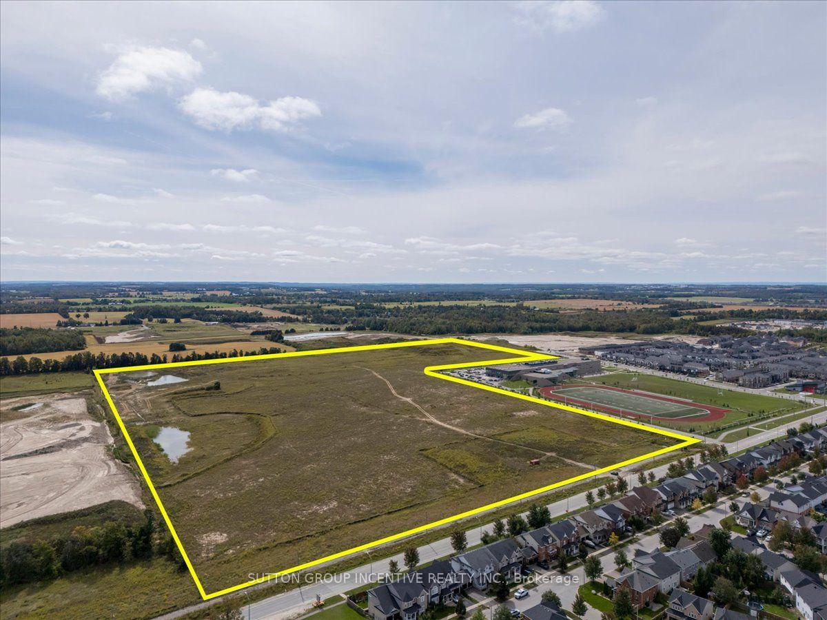 Photo 1 of 883 Mapleview Drive E, Barrie, Rural Barrie Southeast — HOMEH