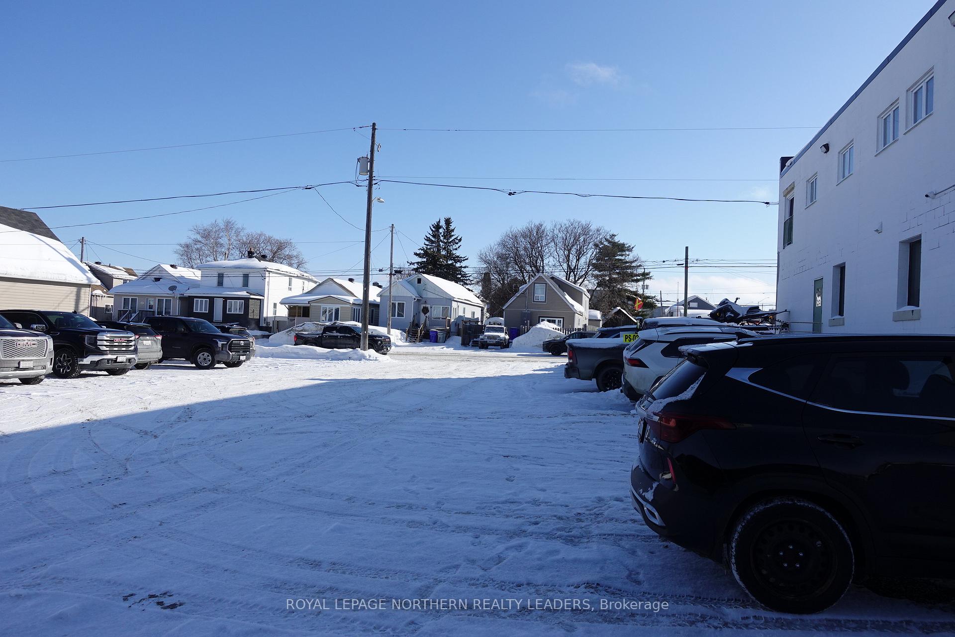 Photo 11 of 11 Elm Street N, Timmins, TNE - Central — HOMEH