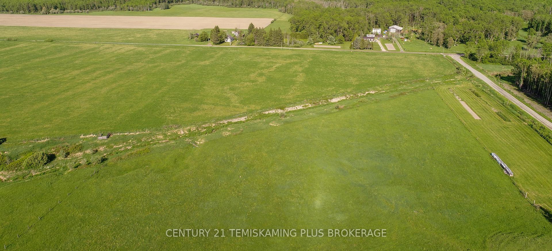 Photo 8 of 84335 Edwards Road, Timiskaming, TIM - Outside - Rural — HOMEH