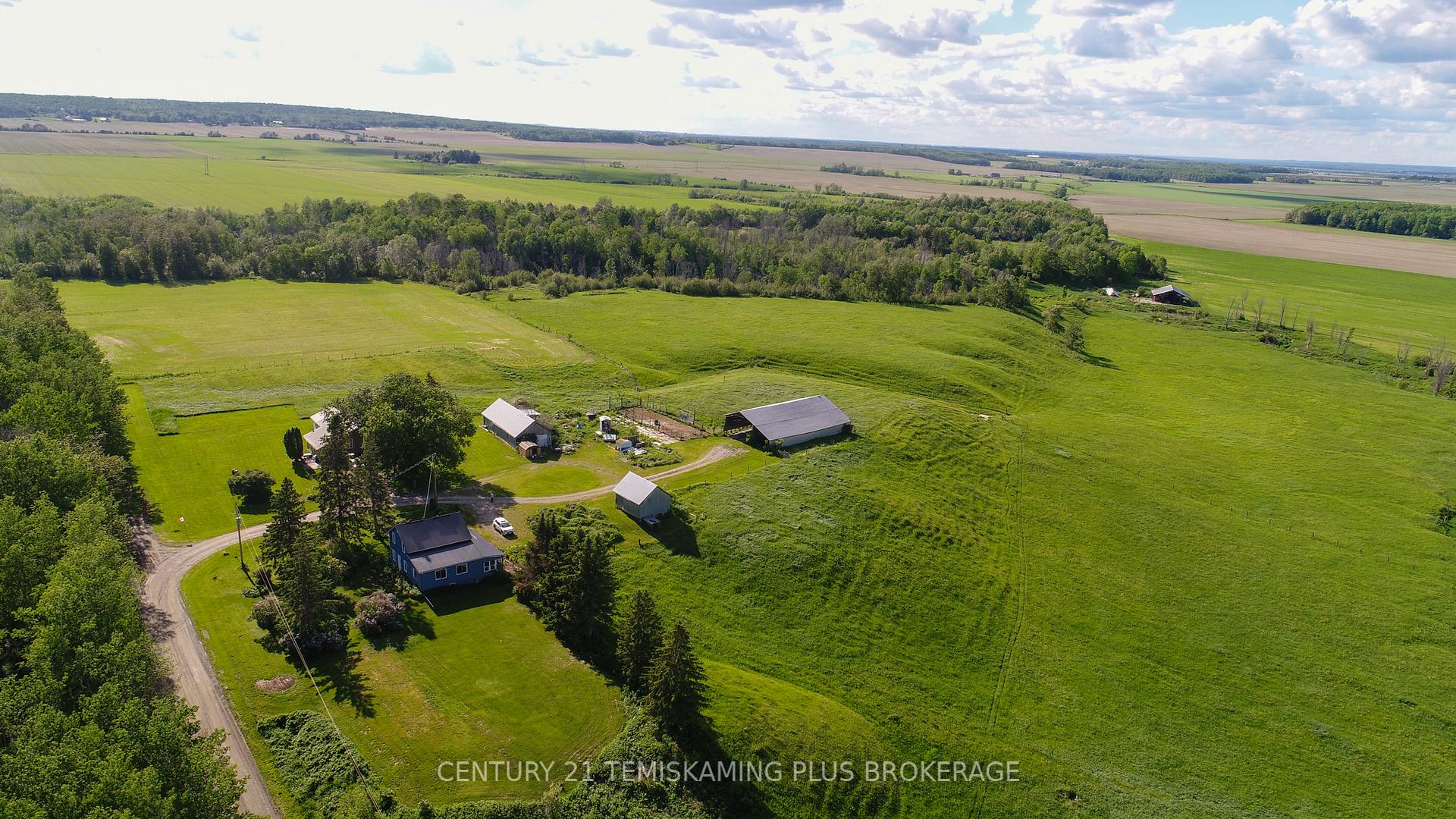 Photo 9 of 84335 Edwards Road, Timiskaming, TIM - Outside - Rural — HOMEH