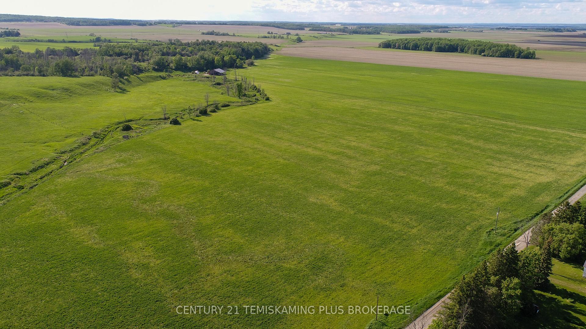 Photo 12 of 84335 Edwards Road, Timiskaming, TIM - Outside - Rural — HOMEH