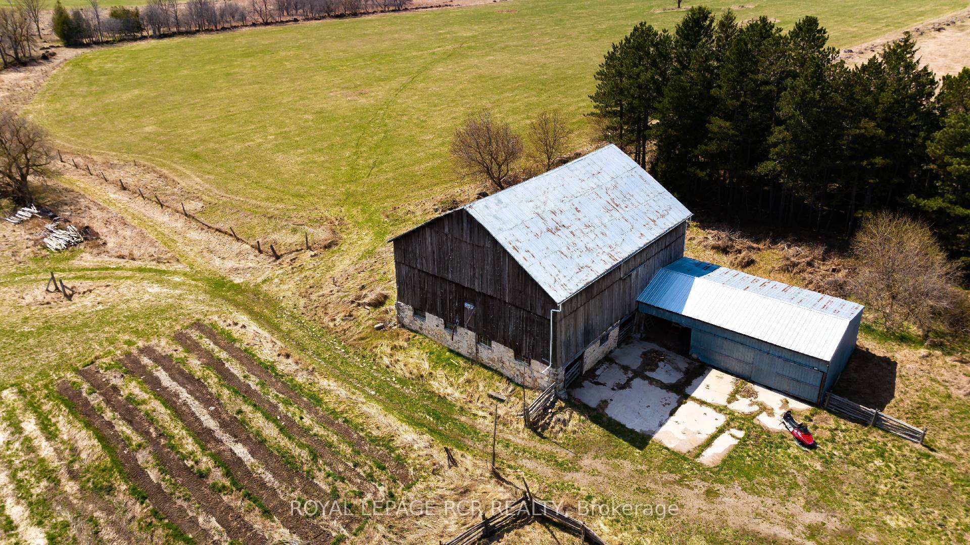 Photo 14 of 21120 Kennedy Road, Caledon, Rural Caledon — HOMEH