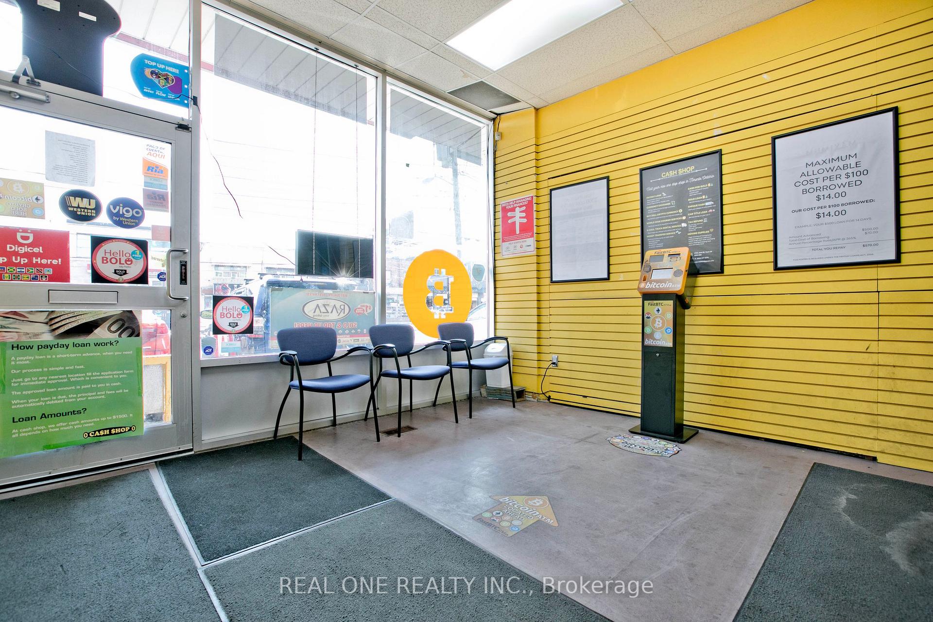 Photo 2 of 1702 Jane Street, North York, Weston — HOMEH