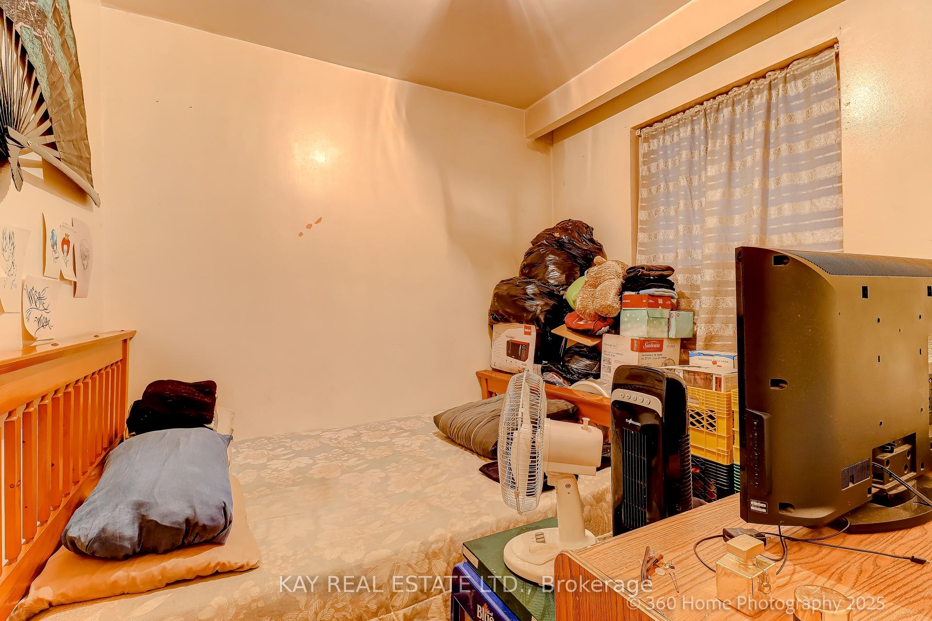 Photo 10 of 2316 Lake Shore Boulevard W, Etobicoke, Mimico — HOMEH