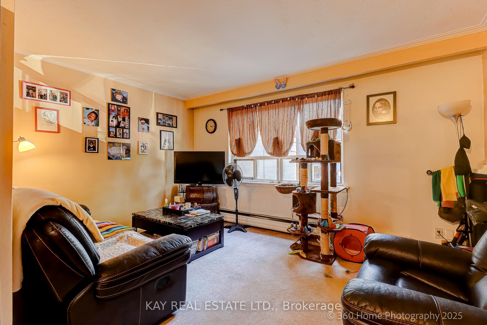 Photo 13 of 2316 Lake Shore Boulevard W, Etobicoke, Mimico — HOMEH
