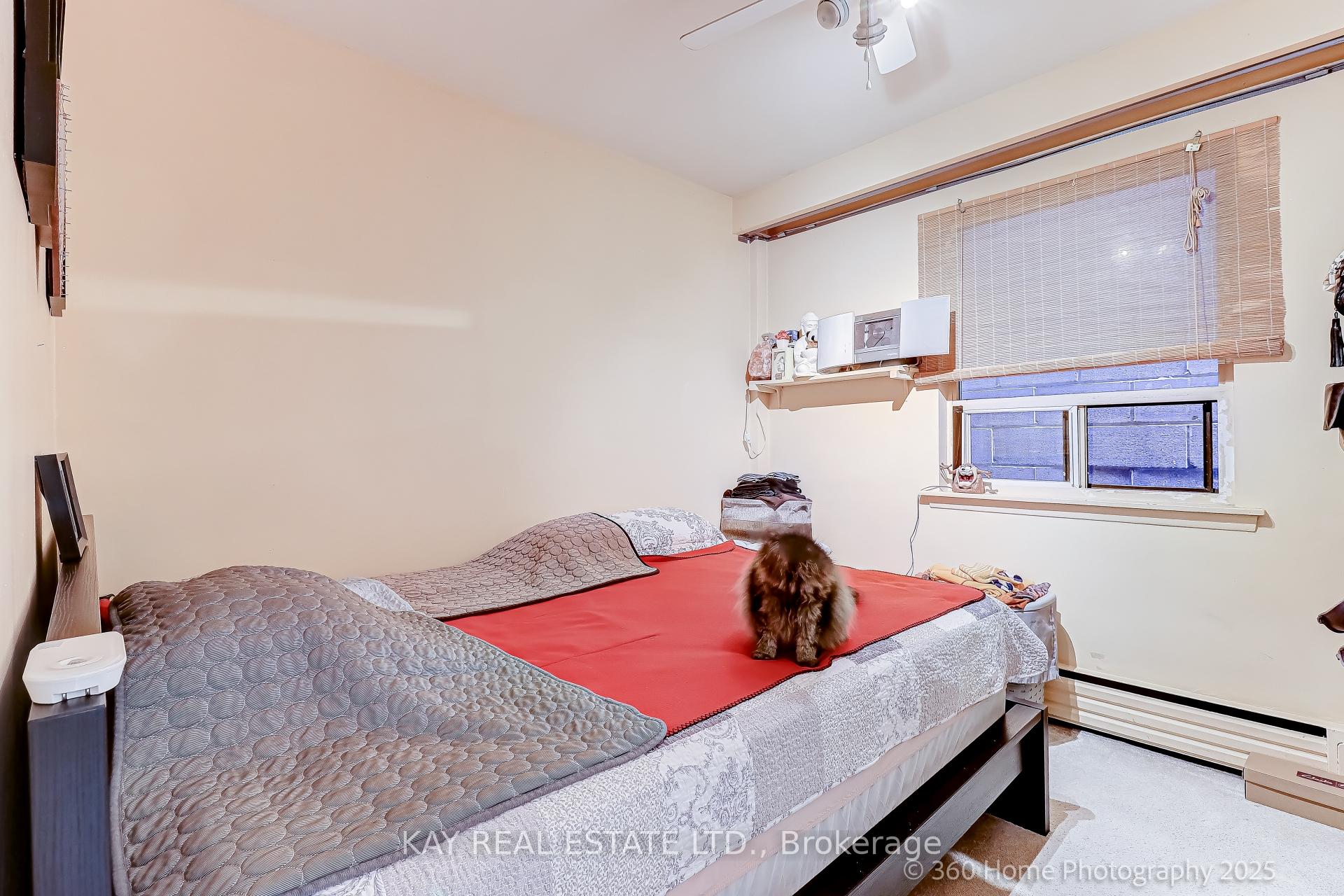 Photo 16 of 2316 Lake Shore Boulevard W, Etobicoke, Mimico — HOMEH