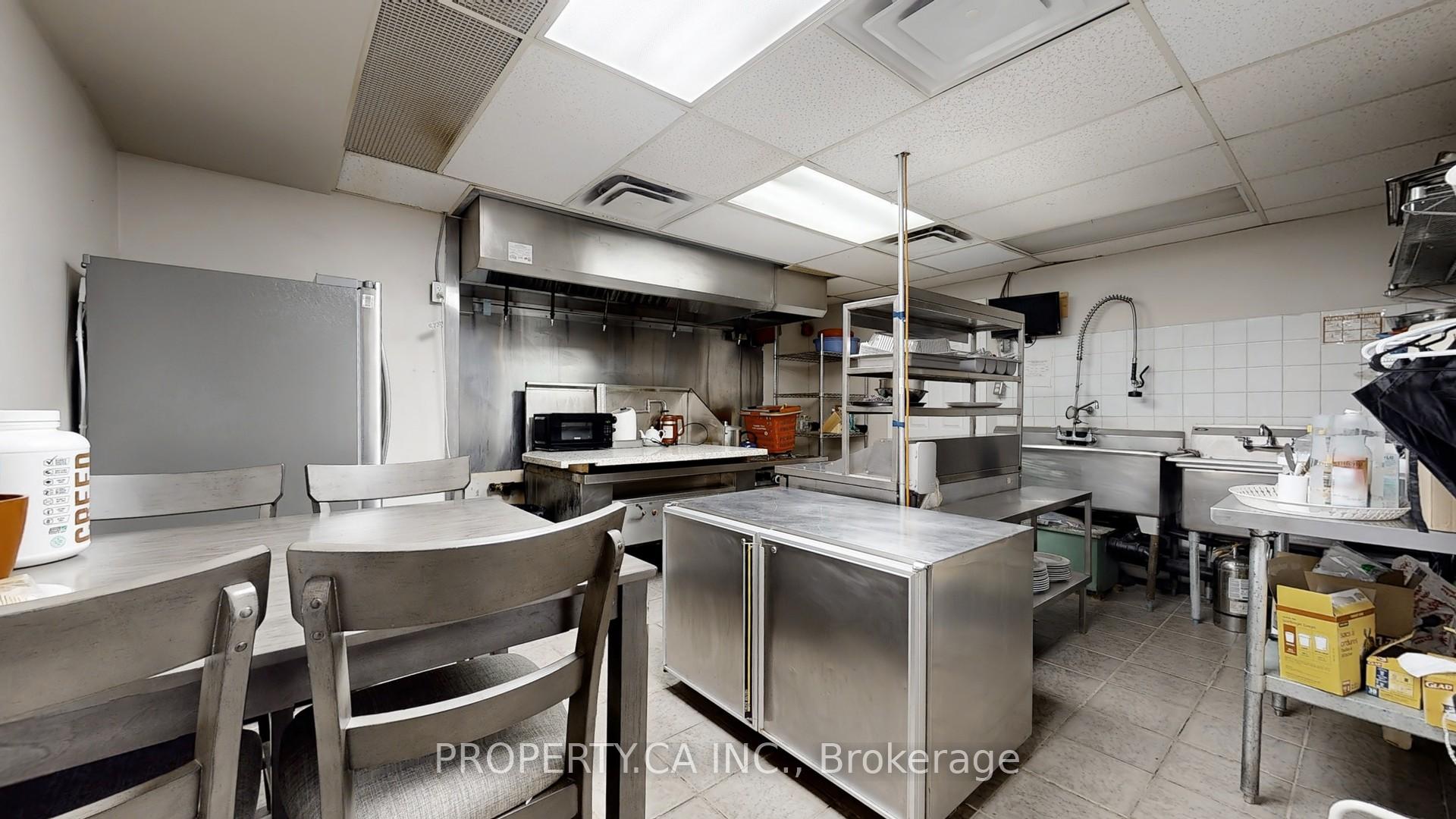 Photo 15 of 1784 Jane Street, North York, Weston — HOMEH