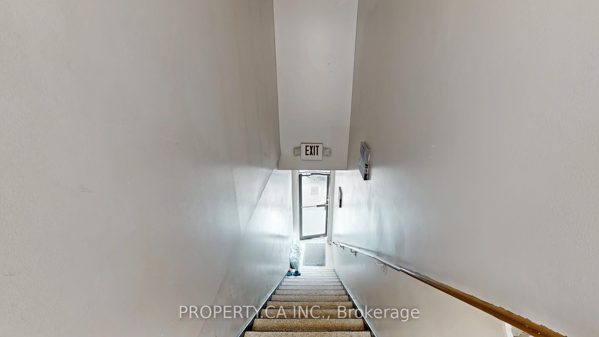 Photo 23 of 1784 Jane Street, North York, Weston — HOMEH